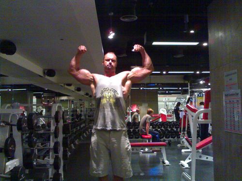 06march2006doublebicep.jpg